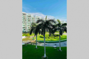 Aria Ocean Apartment on the Beach